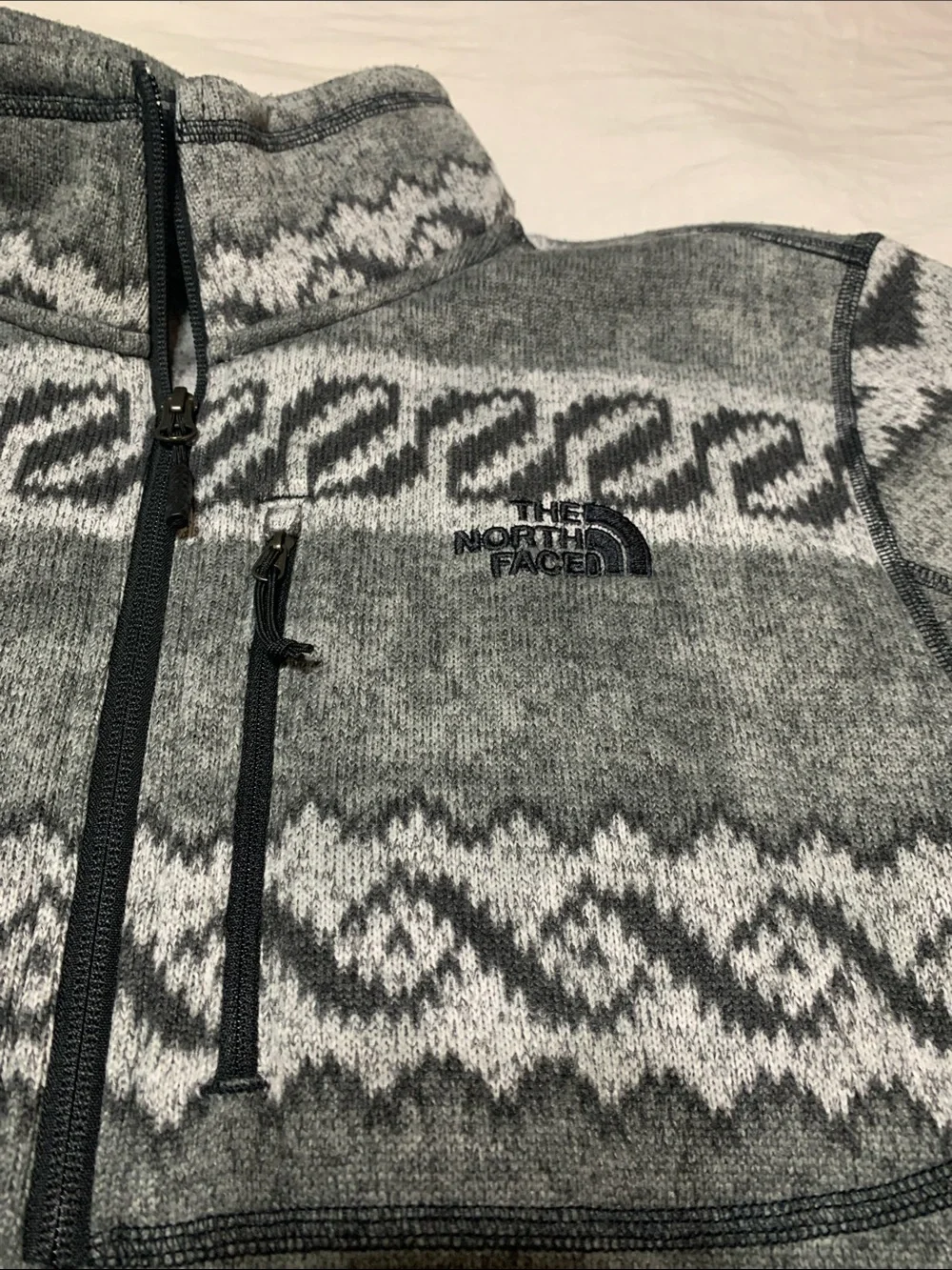 The North Face Men's Gray Patterned Quarter-Zip Sweater